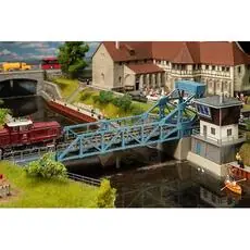 Klappbrücke mit Antrieb