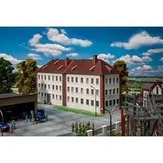 Mannschaftsgebäude *