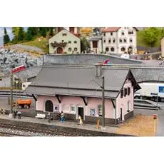 Bahnhof Lavin