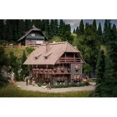 Jubiläumsmodell Uhrenmacherhaus mit Figur Jubiläumsmodell Uhrenmacherhaus mit Figur