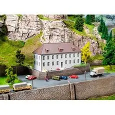 Kasernenunterkunft