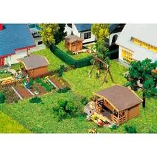 3 Gartenhäuser