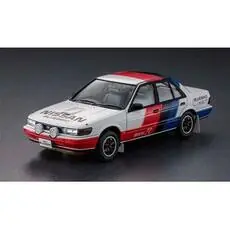1/24 Nissan Bluebird Sedan SSS-R, 4-Türer