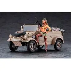 1/24 K1 Kübelwagen 82 mit blonder Frau