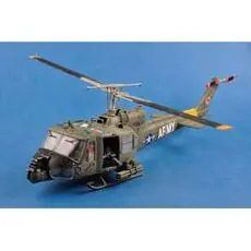 1/18 UH-1 Huey B C