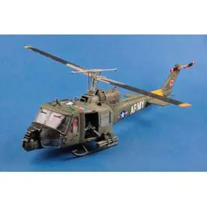 1/18 UH-1 Huey B C