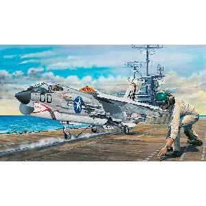 1/32 F8E Crusader