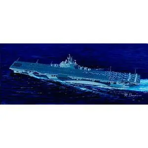 1/700 CV-10 USS Yorktown