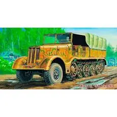 1/72 Sd.Kfz. 9/18 FAMO Ton Halftrack