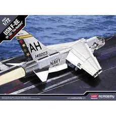 1/72 USN F-8E Vf-162 The Hunters