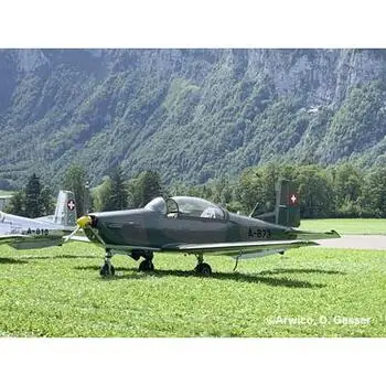 1/72 Pilatus P-3 A-873 inkl. Chromständer