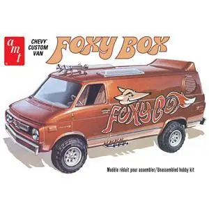 1/25 1975 Chevy Van Foxy Box