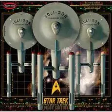 1/350 Star Trek TOS USS Enterprise mit Piloten