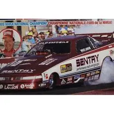 1/24 Bruce Larsons Sentry 1989 Oldsmobile Funny Car