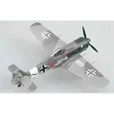 1/72 FW 190 A8 Red 8 IV/JG 3,Uffz. Willi Maximowitz, 1944