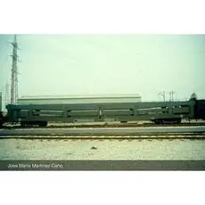 RENFE, 2-tlg. Set, Autotransportwagen DDMA, mit Schutzgittern