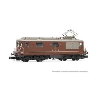 BLS, vierachsige elektrische Mehrzwecklokomotive Re 4/4 173 Lötschental, braun