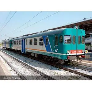 FS, 2-tlg. Dieseltriebwagen ALn 668 Serie 1200, XMPR, flache Stirnfenster