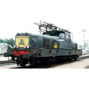 SNCF, Elektrolokomotive Reihe BB 12000 , Grün/Gelb, BB 12026