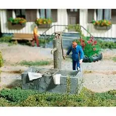 Pumpbrunnen mit Wassertrog