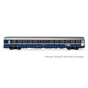 SBB, Schlafwagen Typ MU 64 mit Schürzen im Originalzustand, TEN, mit aluminiumfarbenem Dach