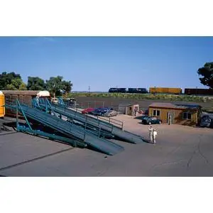 Auto-Umladeterminal