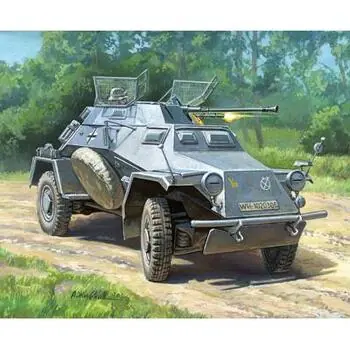 1/100 Sd.Kfz.222