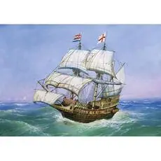 1/350 Golden Hind