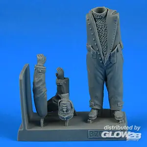 German and Austro-Hungarian WWI Pilot in 1:32
