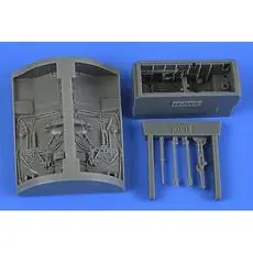 TF-104 Starfighter wheel bay in 1:48