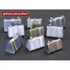 German triangular canisters in 1:35