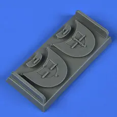 P-40 Warhawk FOD covers in 1:32