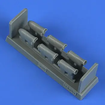 Hawker Hurricane Mk. IIb early exhaust REVELL in 1:32