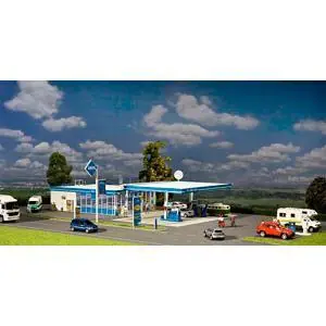 ARAL-Tankstelle *