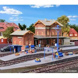 Deko-Set Rund um den Bahnsteig
