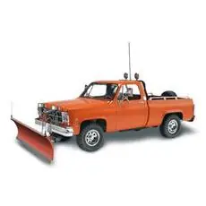 GMC Pickup w/ Snow Plow *