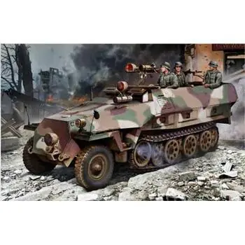 1/35 Sd.Kfz.251/1 Ausf.D w/Night Vision