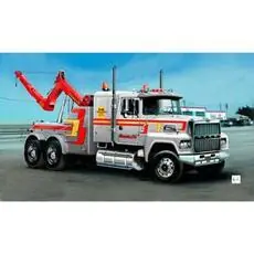 1:24 US Abschlepp-Truck
