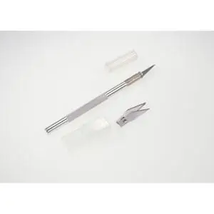 Cuttermesser mit 5 Klingen