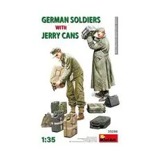 1:35 Fig. Dt. Soldaten m.Kraftstoffk.(2)