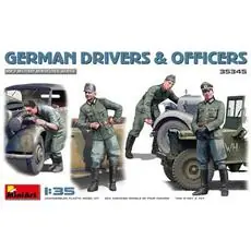 1:35 Fig. Dt. Kraftfahrer/Offiziere (4)