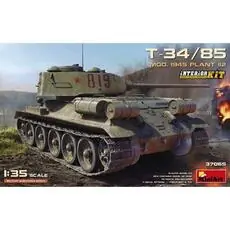 1:35 T-34/85 Mod. 1945 Plant 112 Inter.