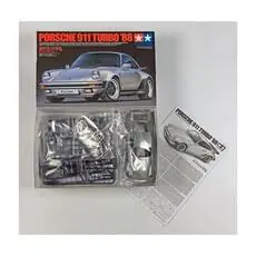 1:24 Porsche Turbo 1988 Straßenversion
