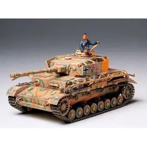 1:35 Dt. SdKfz.161/2 Panzer IV J (1)