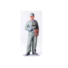 1:16 Figur Deutscher Panzersoldat